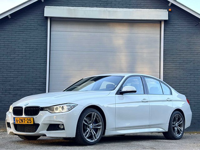 2015 bmw 3-serie personenauto - afbeelding 1 van  18