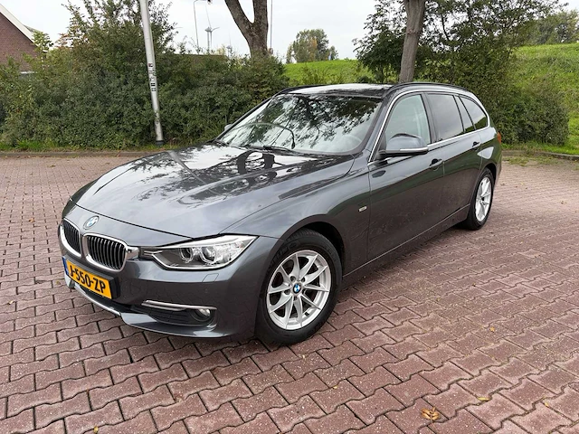 2015 bmw 3-serie touring 318d m sport he. personenauto - afbeelding 1 van  111