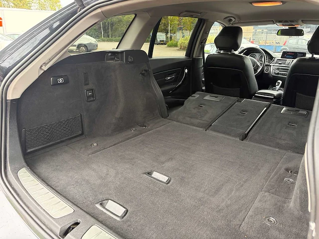 2015 bmw 3-serie touring 318d m sport he. personenauto - afbeelding 97 van  111