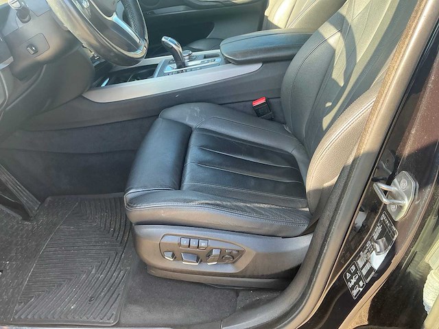 2015 bmw x5 personenauto nz-609-k - afbeelding 15 van  32