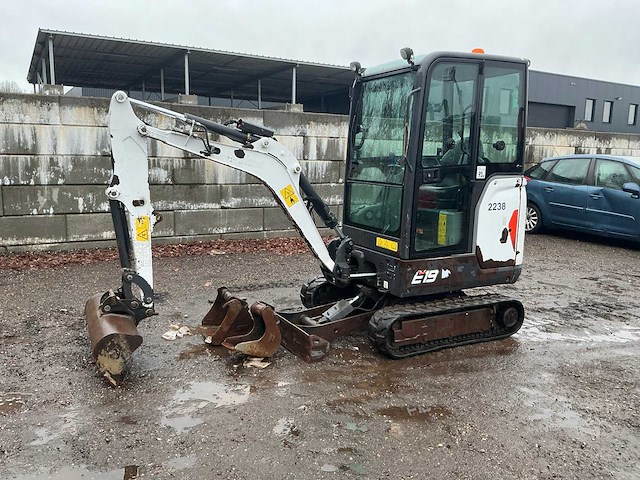 2015 bobcat e19 minigraafmachine - afbeelding 1 van  35