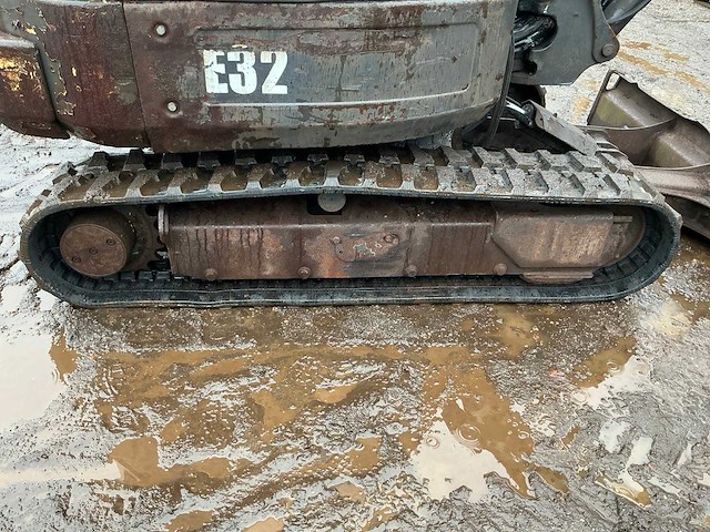 2015 bobcat e32 minigraafmachine - afbeelding 3 van  32