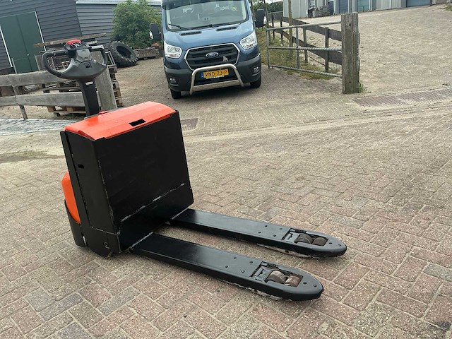 2015 bt lwe180 elektrische palletwagen - afbeelding 3 van  8