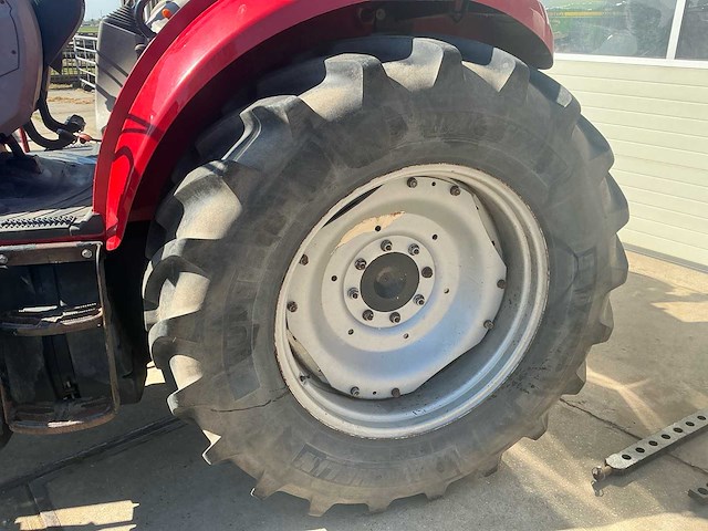 2015 case ih farmall 85c vierwielaangedreven landbouwtractor - afbeelding 6 van  40
