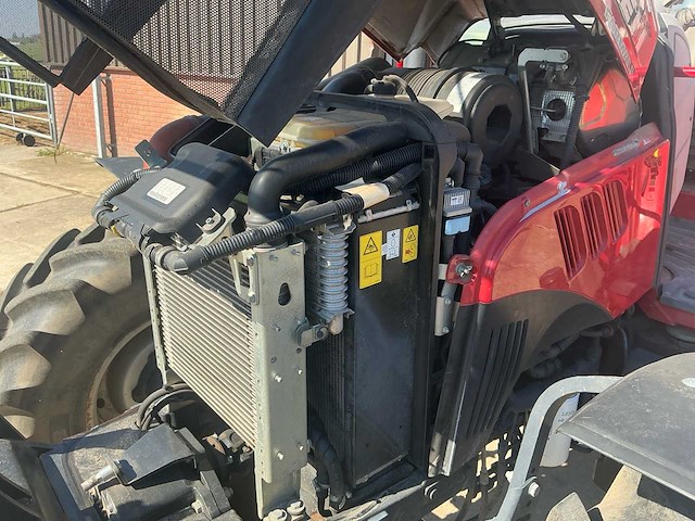 2015 case ih farmall 85c vierwielaangedreven landbouwtractor - afbeelding 8 van  37