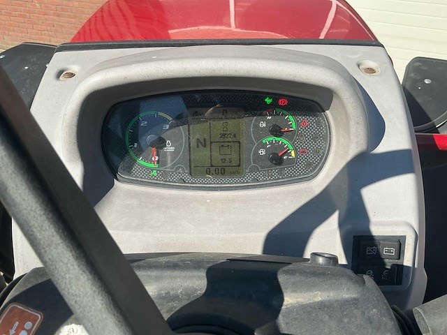 2015 case ih farmall 85c vierwielaangedreven landbouwtractor - afbeelding 24 van  37