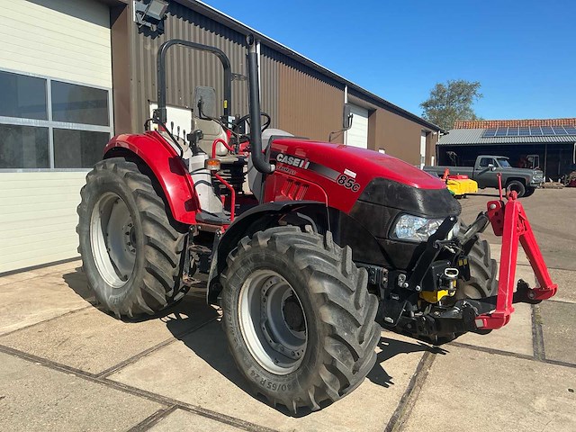 2015 case ih farmall 85c vierwielaangedreven landbouwtractor - afbeelding 31 van  37