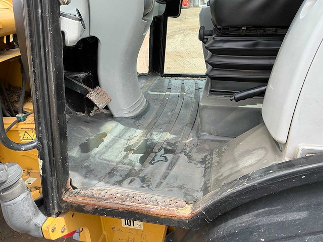 2015 caterpillar 906h shovel - afbeelding 26 van  37