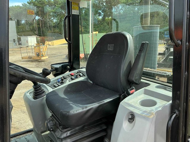 2015 caterpillar 906h shovel - afbeelding 27 van  37