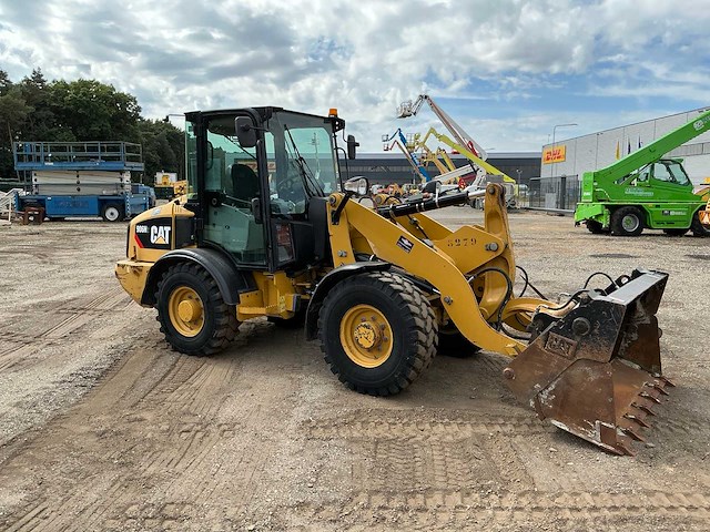 2015 caterpillar 906h shovel - afbeelding 34 van  37
