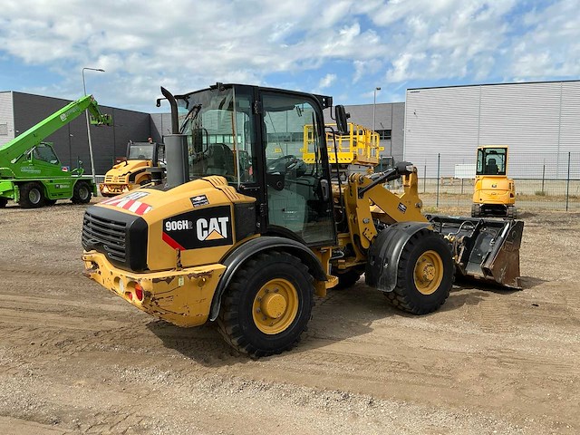 2015 caterpillar 906h shovel - afbeelding 20 van  23