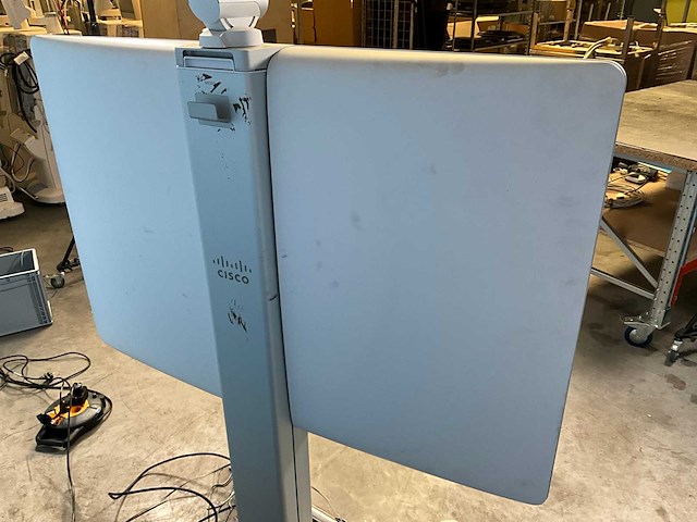 2015 cisco mx300 telepresence 55” conference systeem - afbeelding 2 van  3