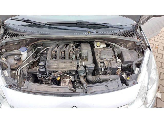 2015 citroen c3 1.2 puret collection personenauto - afbeelding 13 van  15