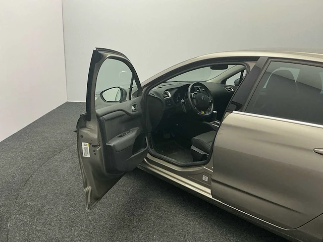 2015 citroen c4 1.2 puret.feel coll. personenauto - afbeelding 13 van  40
