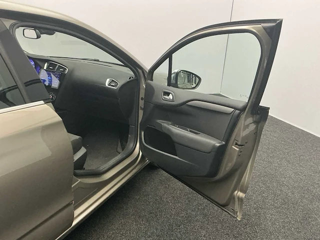 2015 citroen c4 1.2 puret.feel coll. personenauto - afbeelding 30 van  40