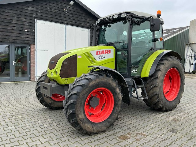 2015 claas axos 320 / a62 vierwielaangedreven landbouwtractor - afbeelding 1 van  46