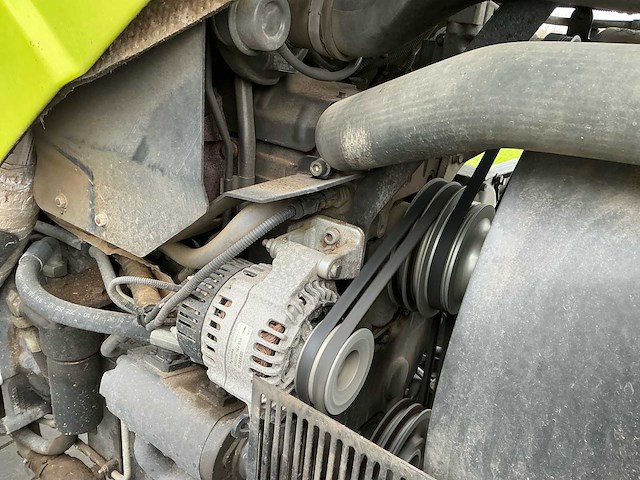 2015 claas axos 320 / a62 vierwielaangedreven landbouwtractor - afbeelding 45 van  46