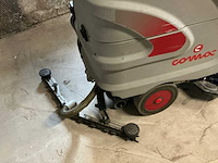 2015 comac innova 100b zelfrijdende veegmachine - afbeelding 7 van  9