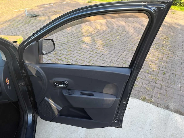2015 dacia dokker 1.2 tce s&s ambiance personen auto - afbeelding 36 van  65