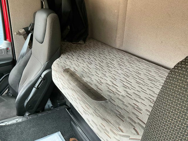 2015 daf cf370ft opleggertrekker - afbeelding 32 van  46