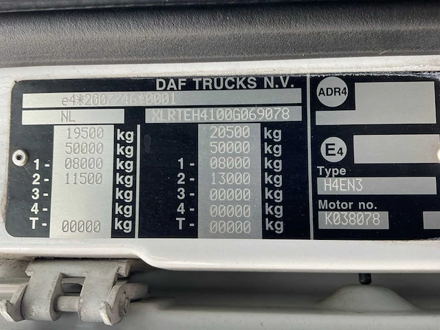2015 daf xf 18-410 superspacecab vrachtwagen (c) - afbeelding 4 van  34