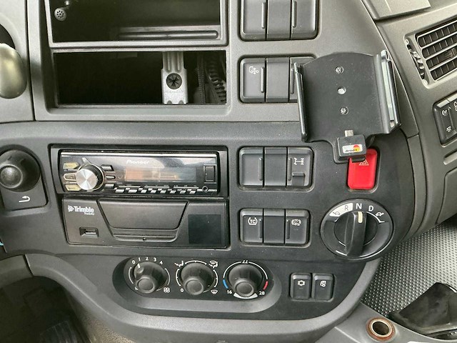 2015 daf xf410 ft opleggertrekker - afbeelding 11 van  30