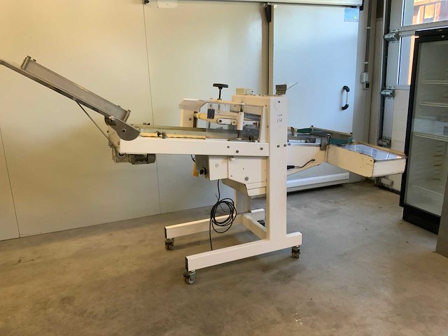 2015 daub cross slicer 208/52 broodsnijder - afbeelding 1 van  11
