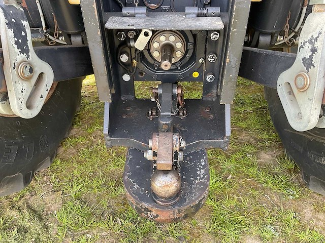 2015 deutz 7210 11v vierwielaangedreven landbouwtractor - afbeelding 14 van  41