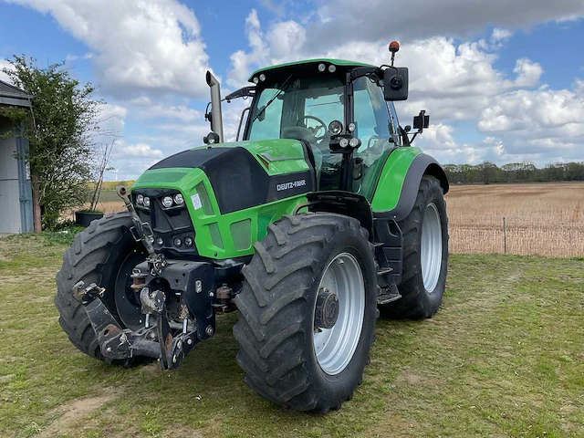 2015 deutz 7210 11v vierwielaangedreven landbouwtractor - afbeelding 1 van  41