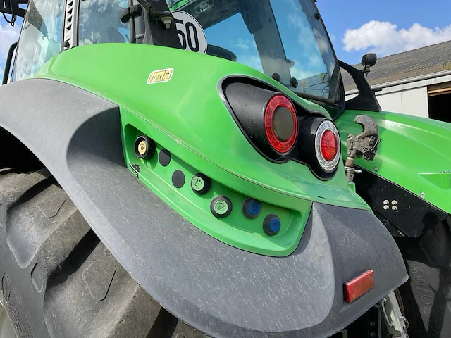 2015 deutz 7210 11v vierwielaangedreven landbouwtractor - afbeelding 18 van  41