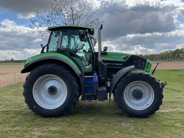 2015 deutz 7210 11v vierwielaangedreven landbouwtractor - afbeelding 34 van  41