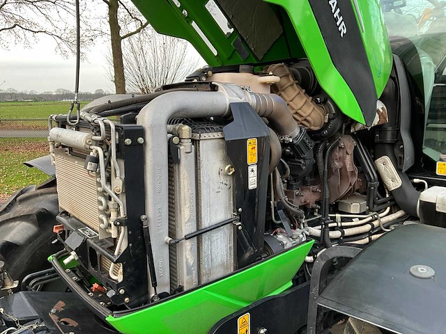 2015 deutz-fahr 6190 ttv vierwielaangedreven landbouwtractor - afbeelding 22 van  33