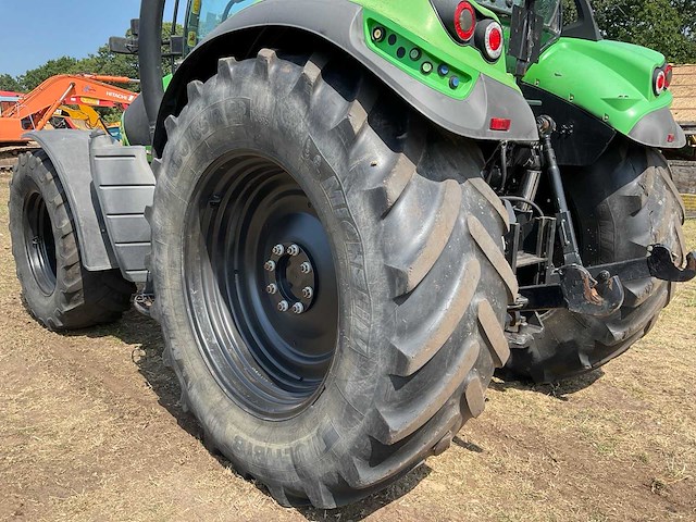 2015 deutz-fahr 6210 cshift vierwielaangedreven landbouwtractor - afbeelding 9 van  30