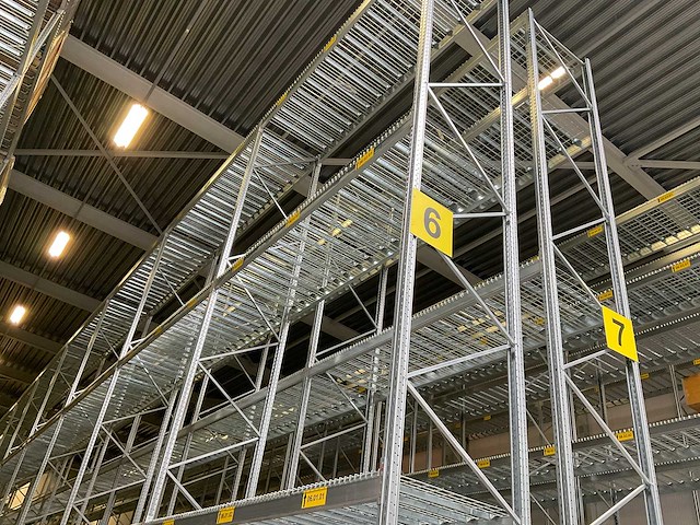 2015 dexion palletstelling - afbeelding 10 van  15