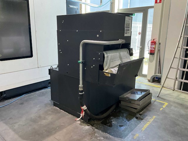 2015 dmg mori dmc1450v cnc verticale bewerkingscentra - afbeelding 19 van  31