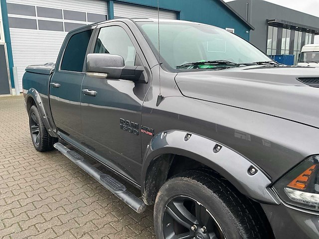 2015 dodge ram 1500 5.7 v8 qaud cab bedrijfswagen - afbeelding 7 van  40