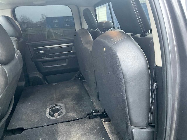 2015 dodge ram 1500 5.7 v8 qaud cab bedrijfswagen - afbeelding 30 van  40