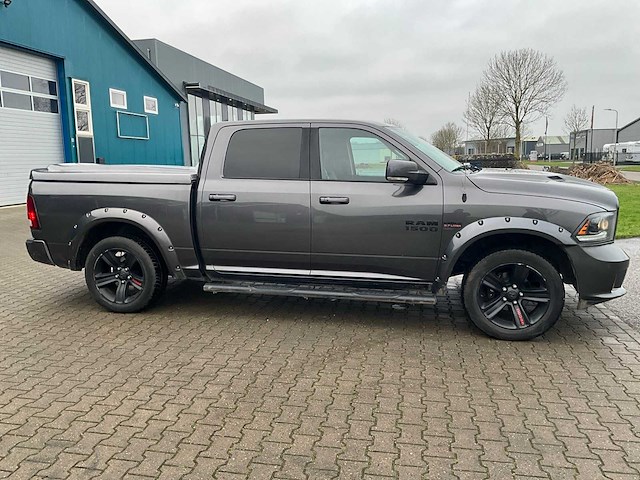 2015 dodge ram 1500 5.7 v8 qaud cab bedrijfswagen - afbeelding 36 van  40