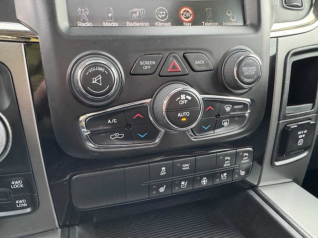 2015 dodge ram 1500 sport 5.7 v8 qc 6'4 - afbeelding 17 van  31