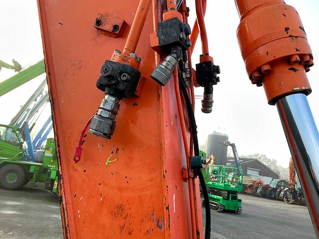 2015 doosan dx140w-3 banden graafmachine - afbeelding 7 van  21