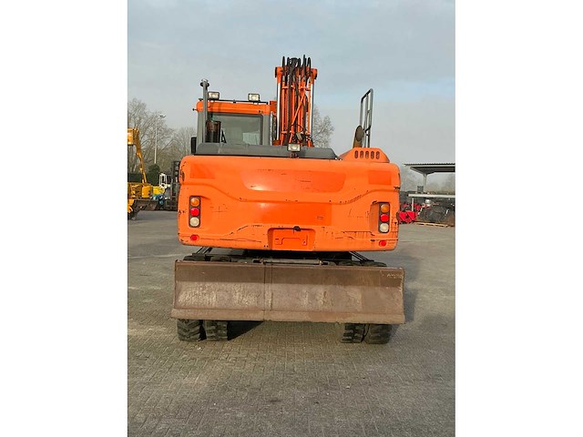 2015 doosan dx140w-3 banden graafmachine - afbeelding 3 van  21
