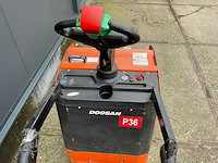 2015 doosan ledh20mp elektrische palletwagen met platform - afbeelding 3 van  6