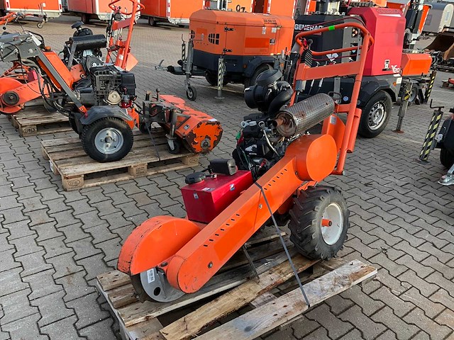 2015 dosko 691sp-20 he boomstronkhakselaar - afbeelding 1 van  17