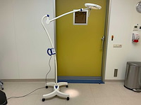 2015 dr mach led 130 operatielamp - afbeelding 1 van  9