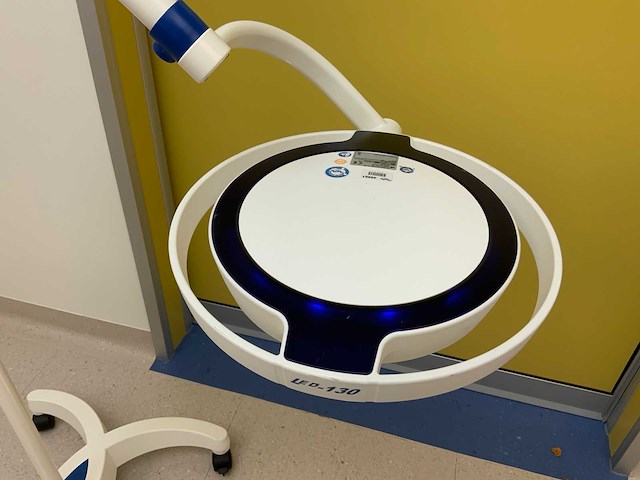 2015 dr mach led 130 operatielamp - afbeelding 3 van  9