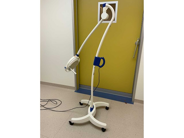 2015 dr mach led 130 operatielamp - afbeelding 9 van  9