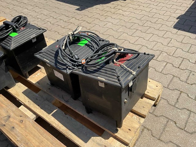 2015 drie trafo omvormer (2x) - afbeelding 3 van  5