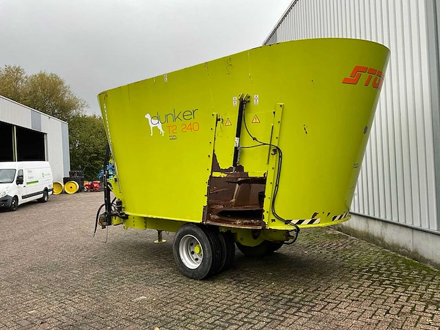 2015 dunker t2 240 voermengwagen - afbeelding 12 van  26