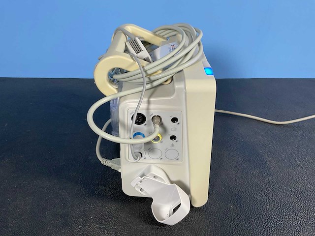 2015 e-medical versluis im60 edan bewakingsmonitor; multiparameter (1) - afbeelding 3 van  5