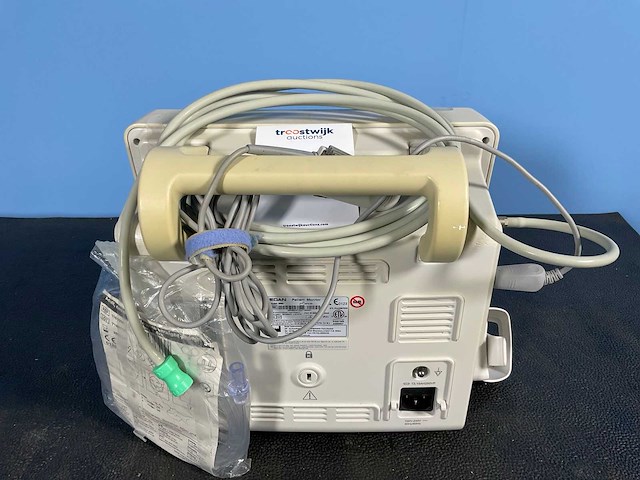 2015 e-medical versluis im60 edan bewakingsmonitor; multiparameter (1) - afbeelding 4 van  5